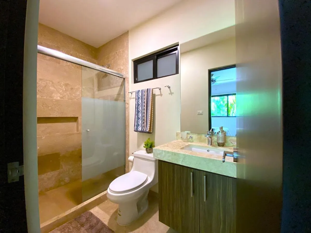 Apartment Ferienwohnung Seaview Roof Pool, Gym Onsite, 4 Blocks To 5Th Ave Playa del Carmen Mexiko